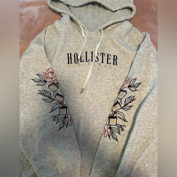 Hollister Oversized Hoodie - Picture 3 of 5